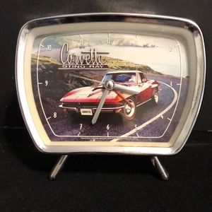 Chrome RETRO Corvette Sting Ray Alarm Clock (wake to roaring V8 engine sound)